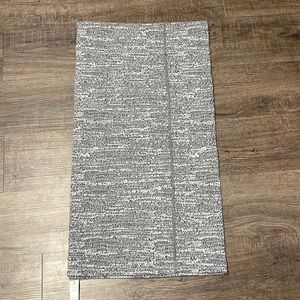 NWOT Lululemon Scarf